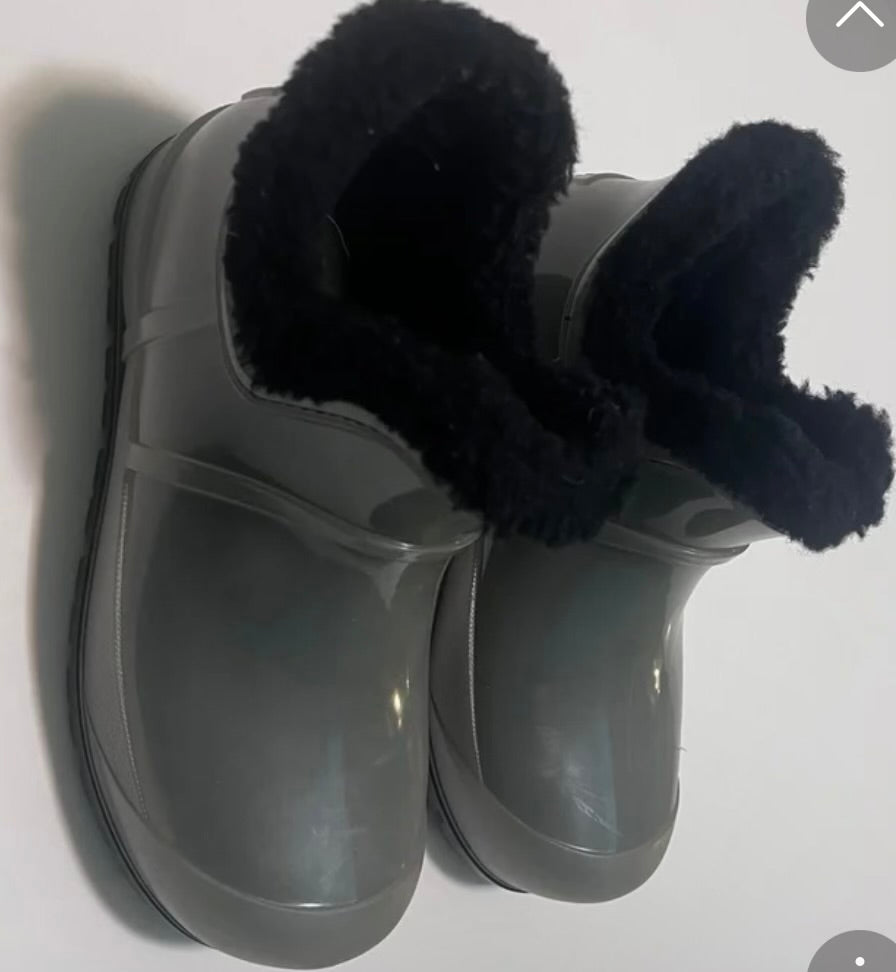 Grey Rainboots by UGG